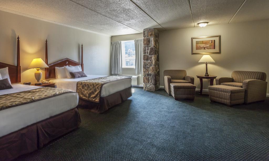 Four Seasons Motor Lodge Гатлинбург Номер фото